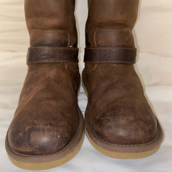 UGGs Brown leather tall women’s 7 - Picture 8 of 9